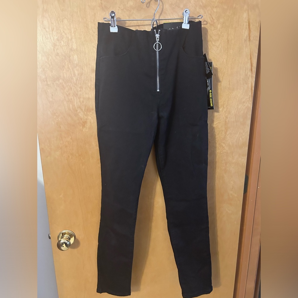 Hot Topic the Outlier hi-rise jegging NWT 9